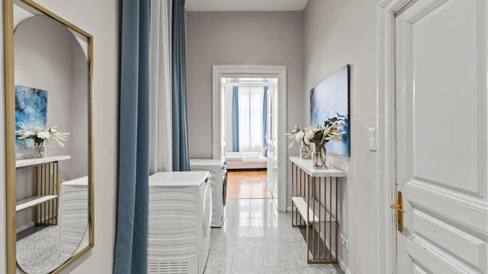 Apartment For Big Groups Up To 14 I Close To Akh I Fast Wifi Vienna Austria